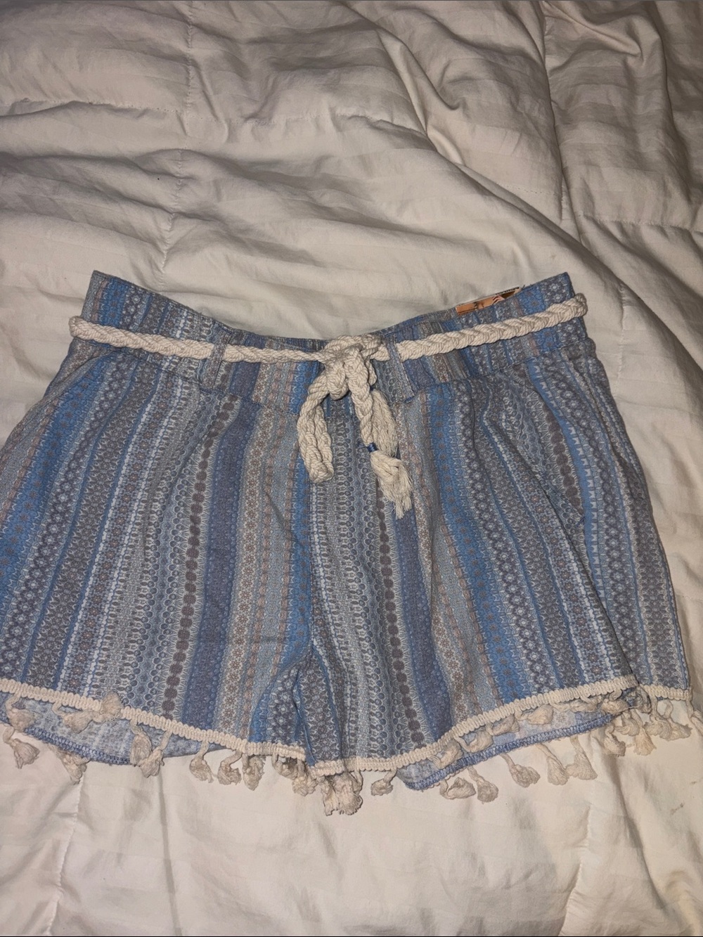 Trendy Brand New Rewash Boho Striped Tassel Trim Shorts🔥